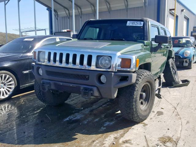 5GTDN136768119028 - 2006 HUMMER H3 GREEN photo 2