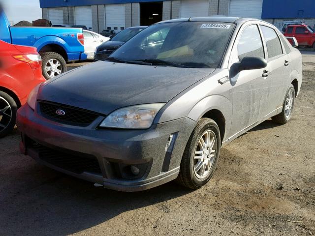 1FAFP34N47W269726 - 2007 FORD FOCUS ZX4 GRAY photo 2