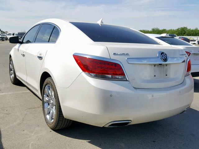 1G4GE5ED0BF177233 - 2011 BUICK LACROSSE C WHITE photo 3