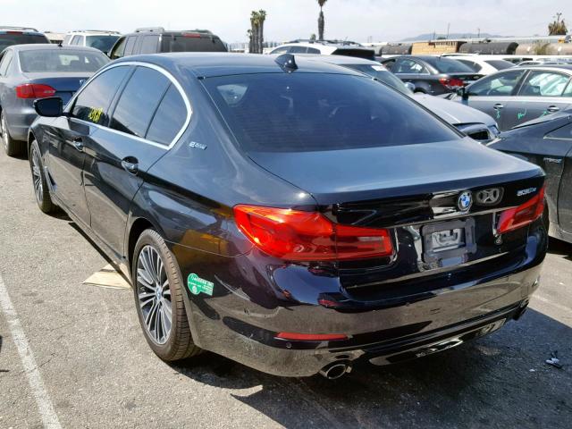 WBAJA9C50JG623119 - 2018 BMW 530E BLACK photo 3