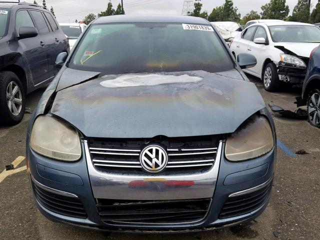 3VWRF71K56M738152 - 2006 VOLKSWAGEN JETTA 2.5 BLUE photo 9