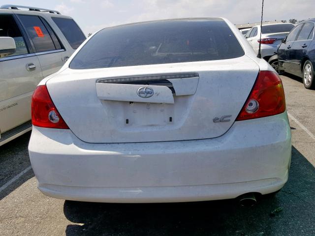 JTKDE177060130857 - 2006 TOYOTA SCION TC WHITE photo 10