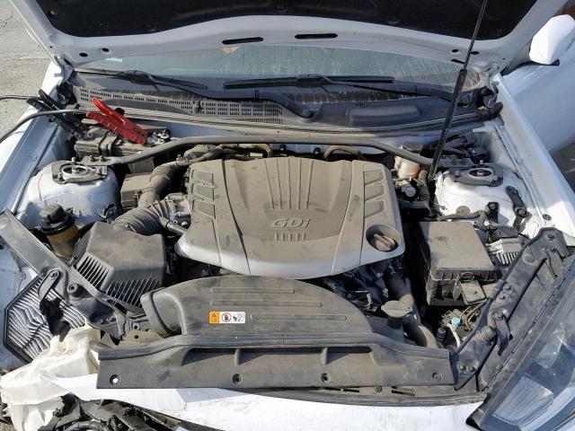 KMHHU6KJXFU121745 - 2015 HYUNDAI GENESIS CO WHITE photo 7