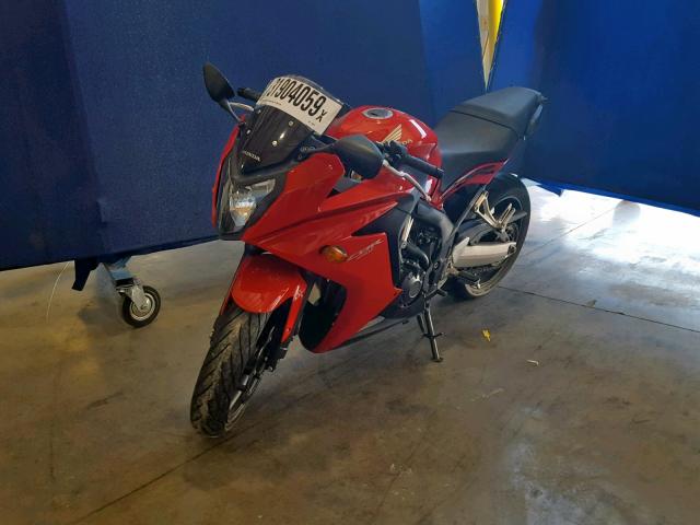 MLHRC7403F5100443 - 2015 HONDA CBR650 F RED photo 2