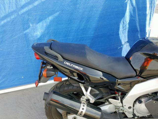 JYA5AHE021A027010 - 2001 YAMAHA YZF600 R BLACK photo 6