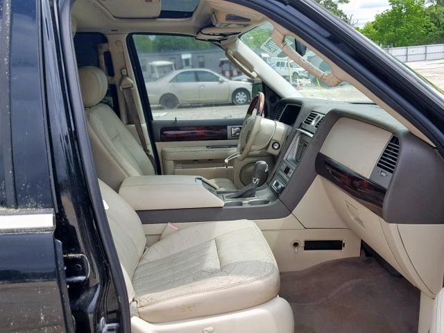 5LMFU27R24LJ11502 - 2004 LINCOLN NAVIGATOR 黑色 照片 5