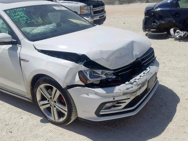 3VW4S7AJ8GM417379 - 2016 VOLKSWAGEN JETTA GLI WHITE photo 9