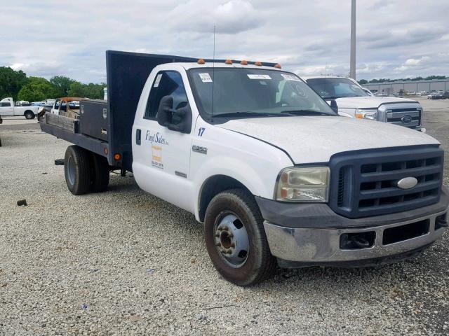 1FDWF36P86EB28153 - 2006 FORD 350 CHSCAB WHITE photo 1