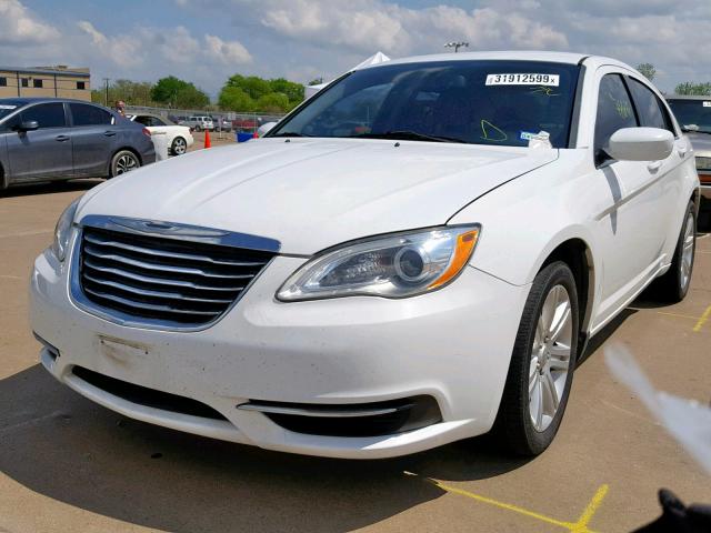 1C3CCBBB6DN688808 - 2013 CHRYSLER 200 TOURIN WHITE photo 2