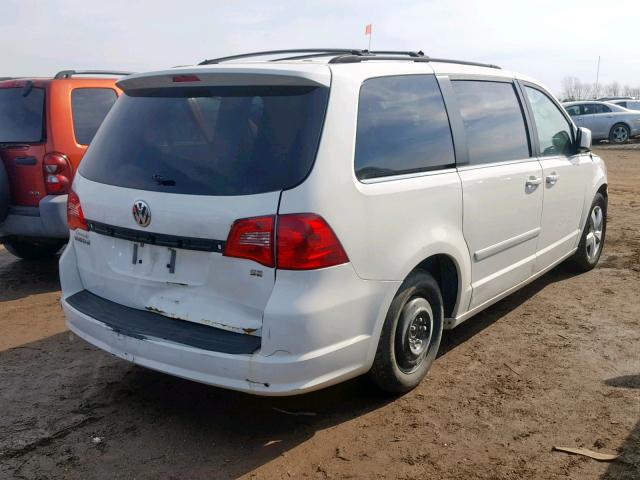 2V8HW34169R500483 - 2009 VOLKSWAGEN ROUTAN SE WHITE photo 4