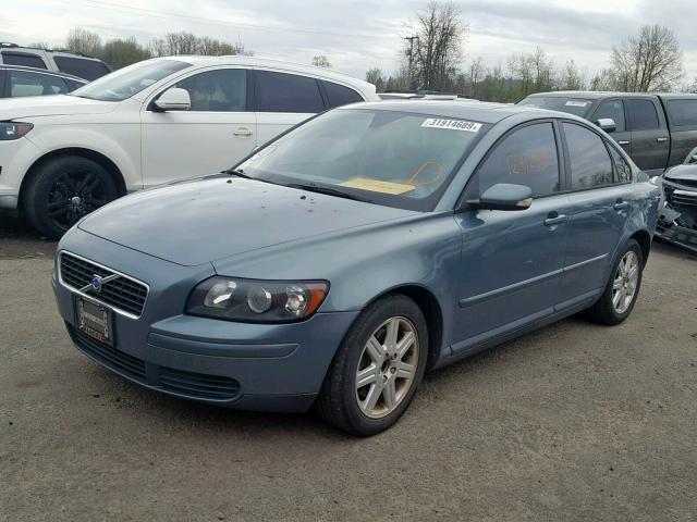 YV1MS382442027693 - 2004 VOLVO S40 2.4I GRAY photo 2