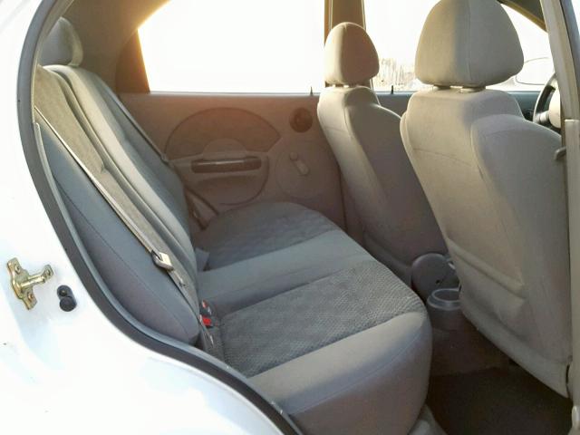 KL1TD52685B448795 - 2005 CHEVROLET AVEO BASE Ақ фото 6