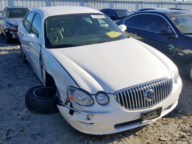 2G4WD582681252915 - 2008 BUICK LACROSSE C WHITE photo 1