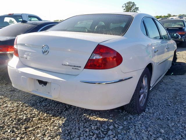 2G4WD582681252915 - 2008 BUICK LACROSSE C WHITE photo 4