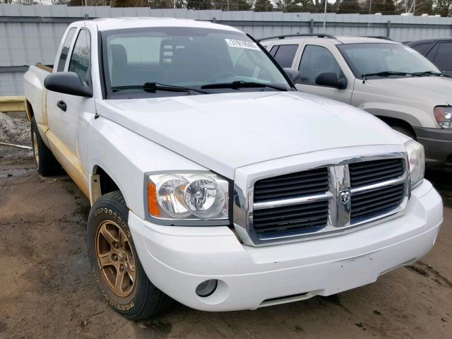 1D7HE42K76S623855 - 2006 DODGE DAKOTA SLT WHITE photo 1