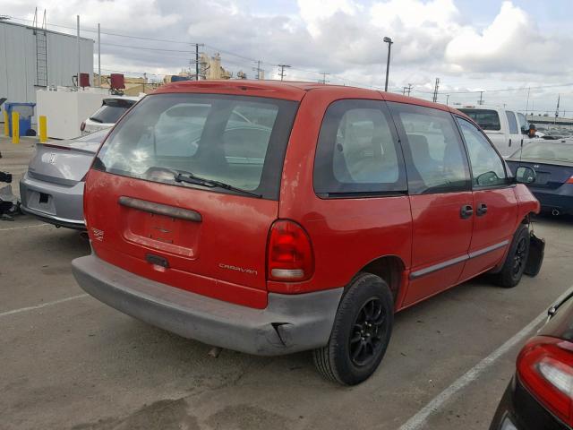 2B4GP25R6WR562798 - 1998 DODGE CARAVAN RED photo 4