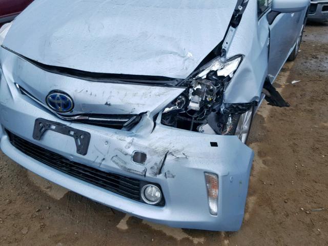 JTDZN3EU3E3323406 - 2014 TOYOTA PRIUS V BLUE photo 9