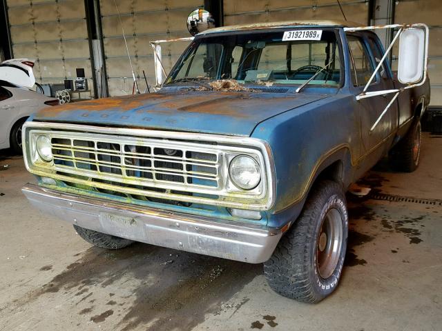 W27BJ6S273324 - 1976 DODGE PICKUP BLUE photo 2