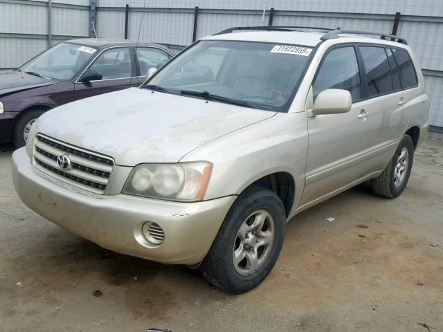 JTEGD21AX20036346 - 2002 TOYOTA HIGHLANDER GOLD photo 2