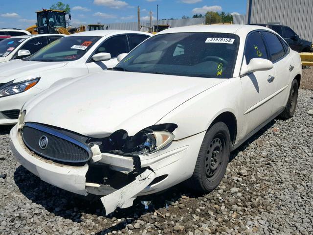 2G4WC532151302304 - 2005 BUICK LACROSSE C WHITE photo 2