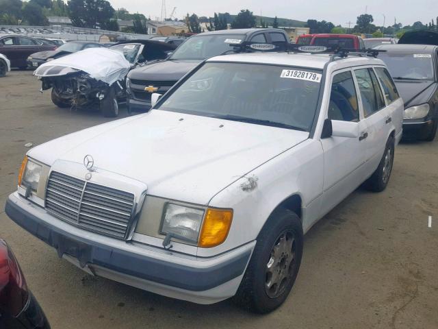 WDBED90D8MF165393 - 1991 MERCEDES-BENZ 300 TE 4MA WHITE photo 2