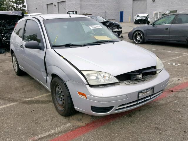 1FAFP31N67W339053 - 2007 FORD FOCUS ZX3 SILVER photo 1