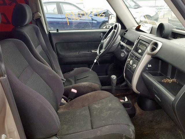 JTLKT324454011301 - 2005 TOYOTA SCION XB 红色 照片 5