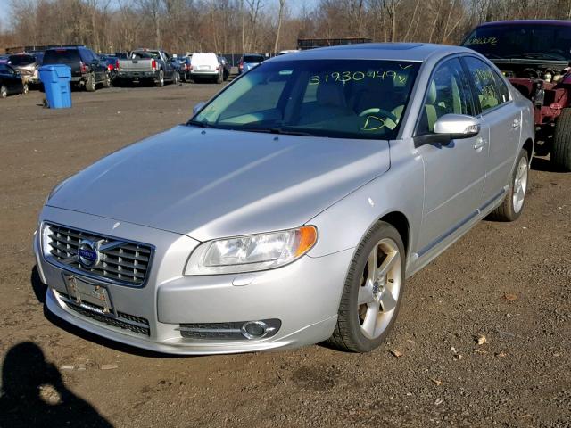 YV1992AHXA1120732 - 2010 VOLVO S80 T6 SILVER photo 2