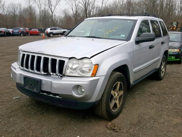 1J4GR48K85C669926 - 2005 JEEP GRAND CHER SILVER photo 2