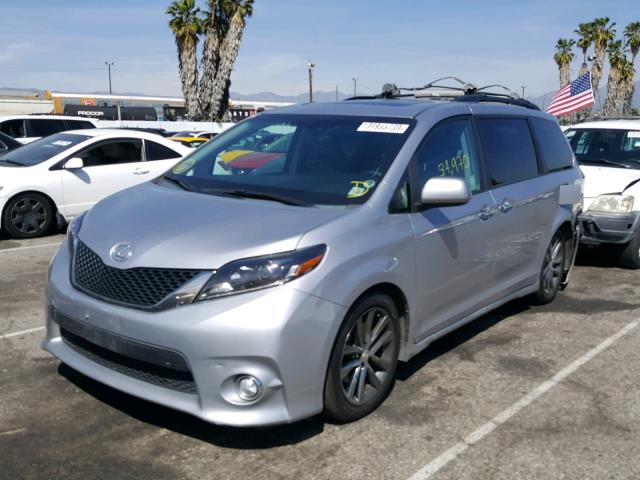 5TDXK3DC4FS548569 - 2015 TOYOTA SIENNA SPO SILVER photo 2