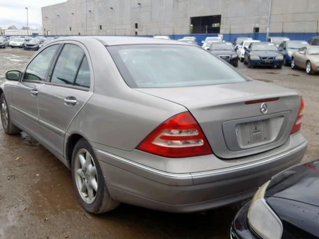 WDBRF61J53F350076 - 2003 MERCEDES-BENZ C 240 GRAY photo 3