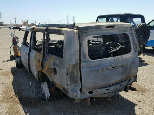 1J8HG58N08C195502 - 2008 JEEP COMMANDER 烧焦的 照片 3