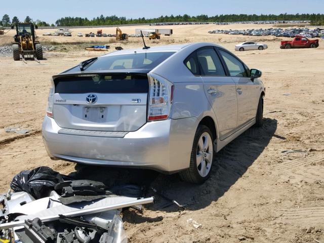 JTDKN3DU3B5326602 - 2011 TOYOTA PRIUS SILVER photo 4