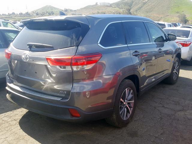 5TDKZRFH7JS257462 - 2018 TOYOTA HIGHLANDER SE  photo 4