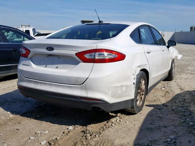 3FA6P0G71FR215524 - 2015 FORD FUSION S WHITE photo 4