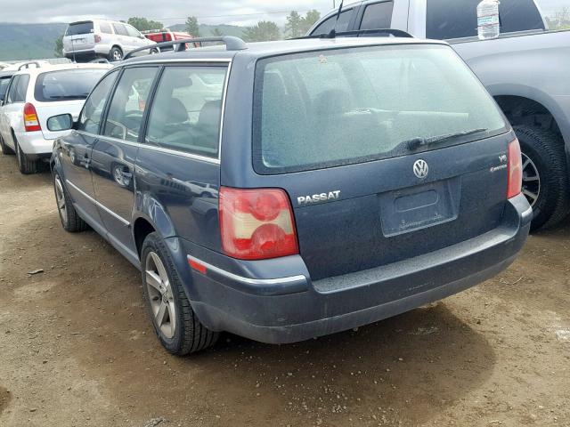 WVWYH63B74E117448 - 2004 VOLKSWAGEN PASSAT GLX BLUE photo 3