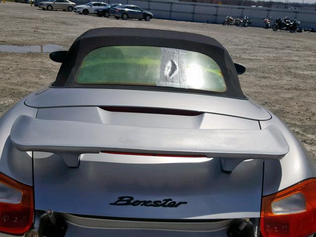 WP0CA2983XU623016 - 1999 PORSCHE BOXSTER SILVER photo 6