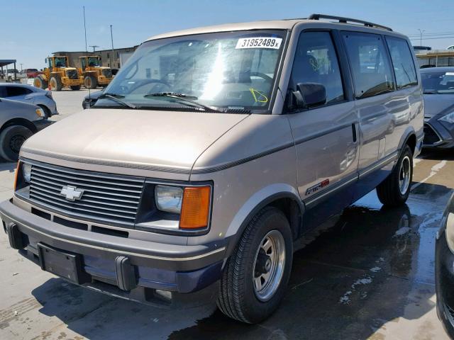 1GNDM19Z7PB132398 - 1993 CHEVROLET ASTRO BROWN photo 2