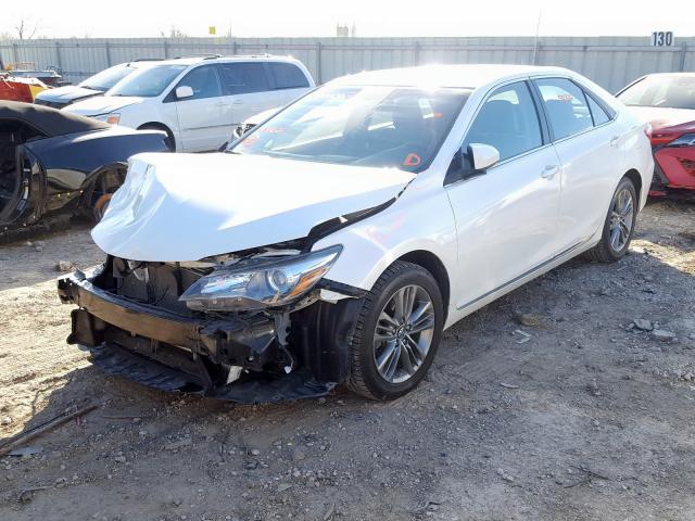 4T1BF1FK0HU452634 - 2017 TOYOTA CAMRY LE  photo 2