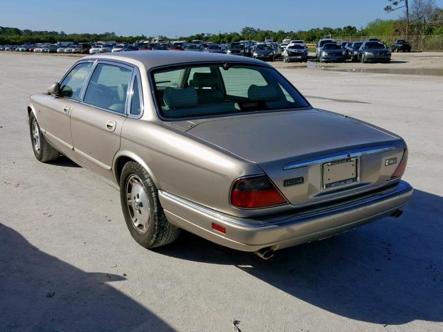 SAJHX6242VC796839 - 1997 JAGUAR XJ6 L BEIGE photo 3