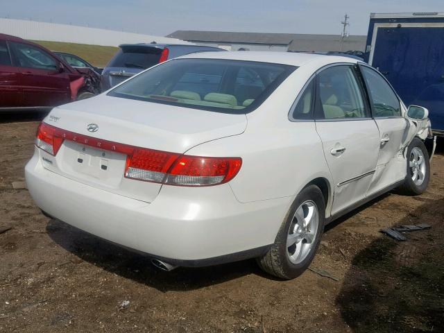 KMHFC46F17A184823 - 2007 HYUNDAI AZERA SE WHITE photo 4