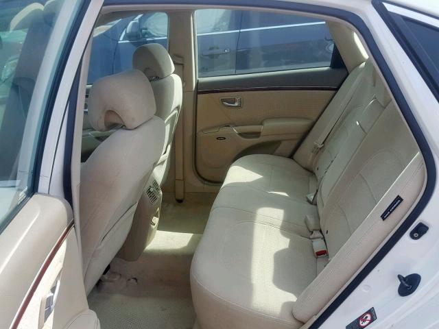 KMHFC46F17A184823 - 2007 HYUNDAI AZERA SE WHITE photo 6