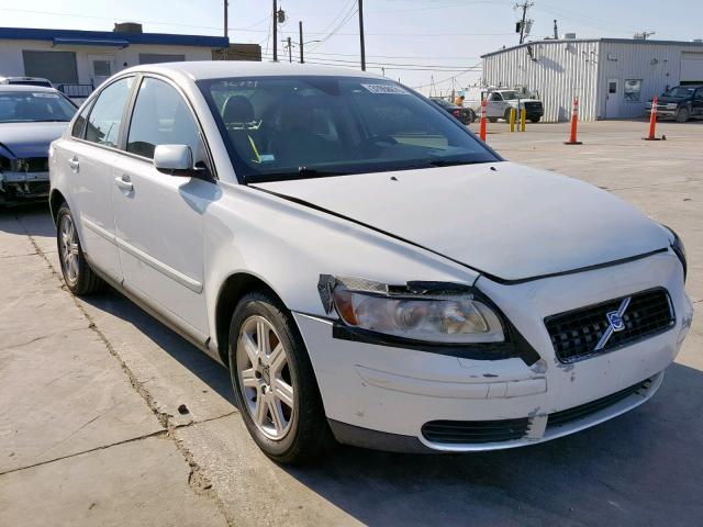 YV1MS382462190346 - 2006 VOLVO S40 2.4I WHITE photo 1