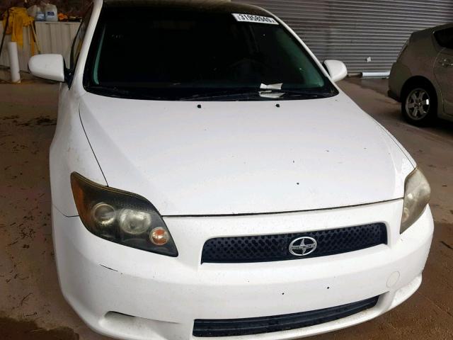 JTKDE167280223643 - 2008 SCION TC WHITE photo 9