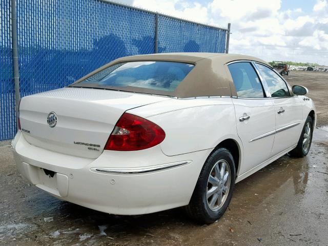 2G4WD562251312820 - 2005 BUICK LACROSSE C WHITE photo 4