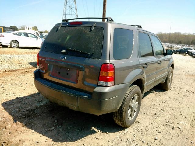 1FMYU92Z45KC29540 - 2005 FORD ESCAPE XLS GRAY photo 4