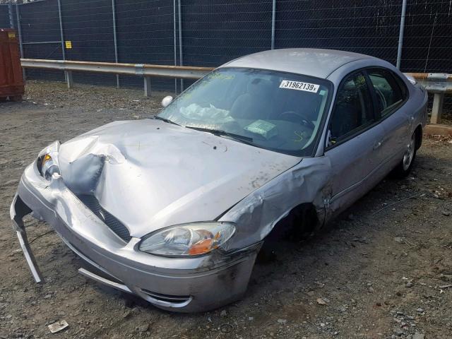 1FAFP55S74G140031 - 2004 FORD TAURUS SES SILVER photo 2