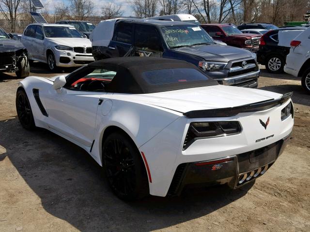 1G1YS3D67G5613235 - 2016 CHEVROLET CORVETTE 2 WHITE photo 3