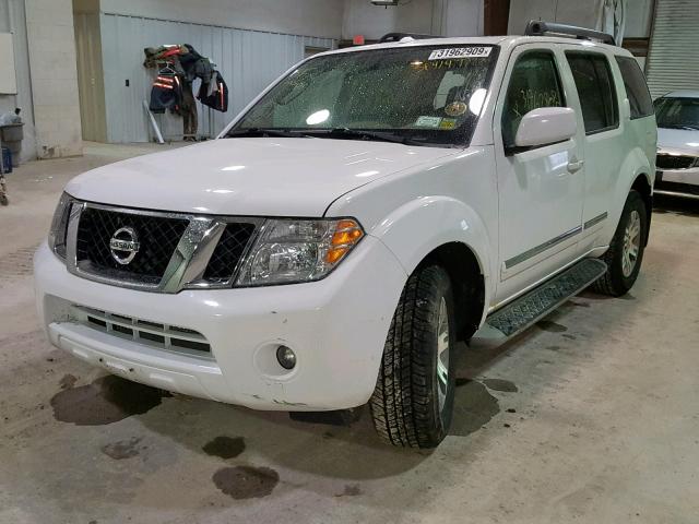 5N1AR1NB5CC604832 - 2012 NISSAN PATHFINDER WHITE photo 2