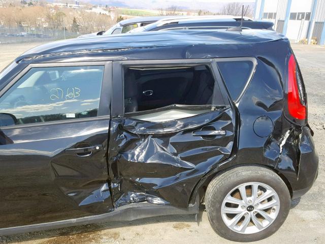 KNDJP3A58J7889845 - 2018 KIA SOUL + BLACK photo 9